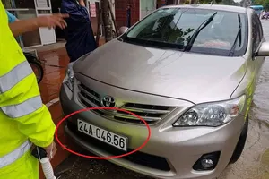 CSGT Hà Nội chặn xe chở tử thi 2 cháu bé bị sát hại