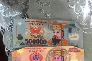 Công an Hà Nội tìm được tài xế trả tiền âm phủ cho khách Tây 