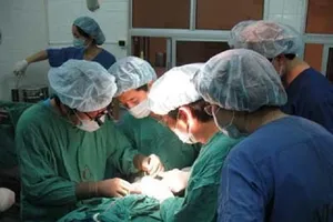 Quý ông 55 tuổi bị bồ nhí cắt phăng 'cậu nhỏ' vì ghen