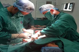 Điều trị thành công ung thư vú cho cụ bà tuổi 92