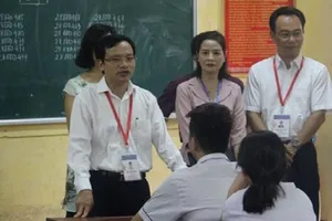 Vì sao Bộ GD - ĐT không công bố sớm đáp án các môn thi? 