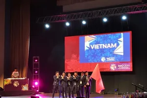 Đoàn Việt Nam giành 2 Huy chương vàng Olympic Toán quốc tế