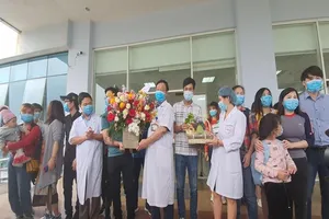 30 công dân trở về từ Vũ Hán đều âm tính với COVID-19