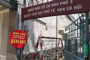 Thêm 5 ca nhiễm COVID-19: 3 ở TP.HCM và 2 ở Hà Nội