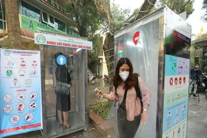 Dịch COVID-19: Bộ Y tế khuyến cáo không dùng buồng khử khuẩn