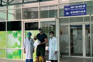 Thêm 5 bệnh nhân mắc COVID-19 được công bố khỏi bệnh