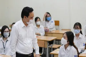 Nóng: Bộ GD&ĐT công bố đề thi tham khảo THPT năm 2020