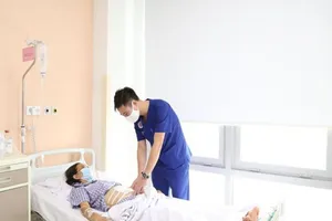 Đau bụng 10 ngày, đi bệnh viện phải cắt một đoạn ruột