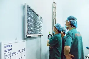 Khai thác bệnh sử em trai phát hiện anh trai mắc bệnh hiếm