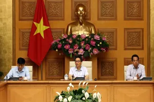 Tiếp tục thận trọng với diễn biến dịch COVID-19