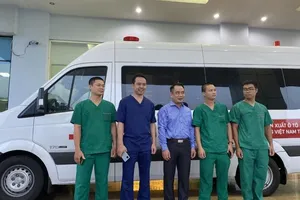 Chuyến bay đặc biệt đón 120 người Việt nhiễm COVID đã cất cánh