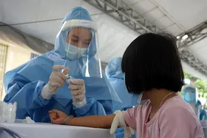 13 bệnh nhân COVID-19 nguy kịch, 20 bệnh nhân nặng