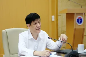 Quyền Bộ trưởng BYT: Chậm vài ngày chu kỳ dịch đã lên gấp đôi