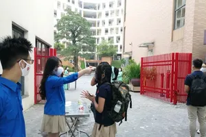 Hà Nội cho học sinh nghỉ Tết sớm 1 tuần vì COVID-19