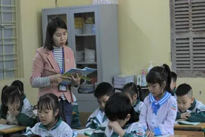 Chính thức cho dạy học trực tuyến thay thế học trực tiếp