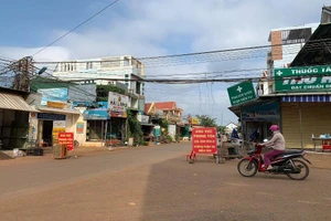 Thêm 77 ca COVID-19, F1 ở Hà Nam ủ bệnh 21 ngày mới phát bệnh