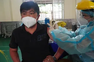 Bộ Y tế đề nghị hoàn thiện xem xét cấp phép khẩn cấp vaccine NANOCOVAX