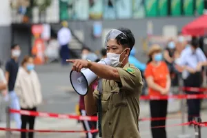  Hà Nội thông báo khẩn tìm người từng đến 1 cửa hàng hoa quả ở Cổ Nhuế