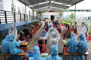 Hà Nội thêm 97 ca mắc, cụ bà 66 tuổi tử vong trước khi dương tính COVID-19