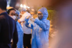 3 lái xe luồng xanh từ TP.HCM về Hà Nội dương tính COVID-19