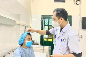 Giúp bé gái chấm dứt những cơn động kinh hành hạ 12 năm