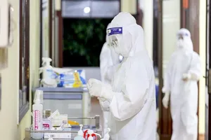 TP.HCM kiến nghị rút ngắn cách ly F0 từ 14 ngày xuống còn 7 ngày