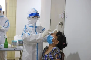 Tối 1-1-2022, thêm 14.835 ca COVID-19, Hà Nội nhiều ca nhất