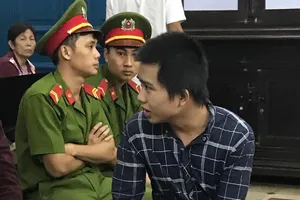 Tòa xử vụ con bị hiếp dâm phát hiện mẹ cũng là nạn nhân