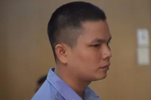 Tăng án kẻ trộm năm con heo đất