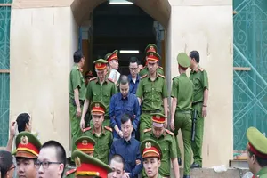 Tiền trả cho ngân hàng ông Trần Bắc Hà là bất hợp pháp 