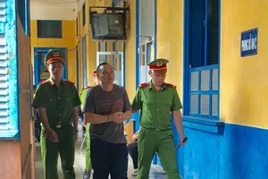 Hai đồng hương nước ngoài giết nhau vì tin nhắn người giấu tên