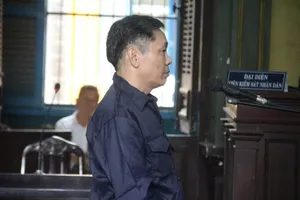 Lừa chạy thoát án tử hình giá 800 triệu