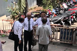 Quản lý thị trường nhận hối lộ kêu oan bất thành