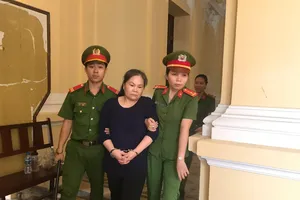 Vì sao cán bộ phường tham ô quỹ người nghèo hơn 7 tỉ?