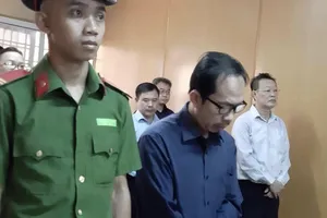 Cán bộ ngân hàng biến khách VIP thành con nợ 