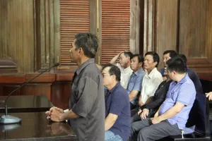 VKS kháng nghị vụ phạt tiền các bị cáo Việt kiều thay án tù