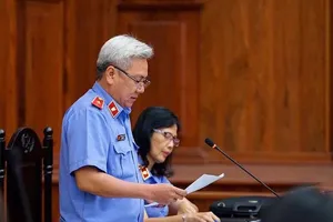 Vì sao bà Lê Hoàng Diệp Thảo đề nghị tòa xử kín vụ ly hôn?