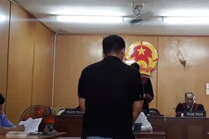 Một công an mất sự nghiệp vì tham gia cướp giật 10 năm trước