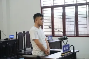 2 lần vô tòa: 1 lần vào trộm, 1 lần làm bị cáo