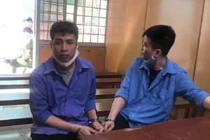 Tù chung thân người chuyển phát nhanh 1.000 viên thuốc lắc