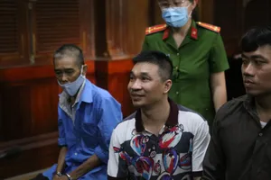 Văn Kính Dương lãnh án tử, hot girl Ngọc Miu 16 năm tù