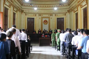 Ông Trầm Bê lãnh thêm 3 năm tù, không bồi thường 505 tỉ