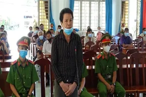 Lãnh 7 năm tù vì đưa 4 người Trung Quốc nhập cảnh trái phép 