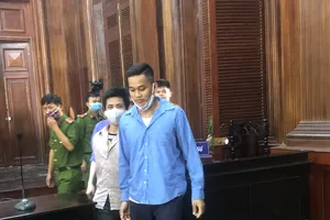 Ra tay tàn ác sau câu 'chắc kêu xe cấp cứu tới chở về'