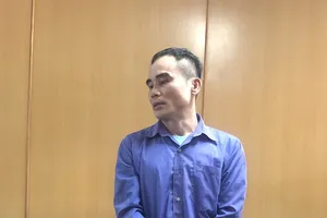 Không tìm được vợ, dùng dao tấn công 2 người khác