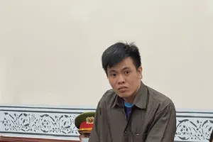 Lên mạng lừa tình, lừa tiền cả người bán dâm