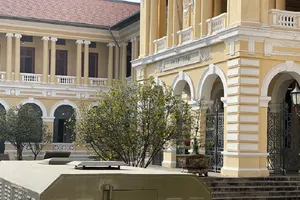 Tòa yêu cầu VKS kiểm tra lại vụ 'tuýt còi' Thuduc House