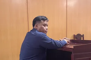 Nhờ người giả giọng nói của hàng xóm để chiếm đoạt 651 triệu 