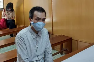 Xử tử hình kẻ giết bạn nghiện sau khi mất nón