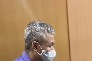 Chồng sát hại người đàn ông ở trần trong phòng trọ của vợ